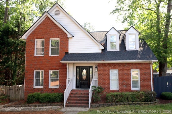 133 CUMBERLAND GREEN DR, CARY, NC 27513 - Image 30f96279b0450f68df7b6eaa489ace3e/2135849603