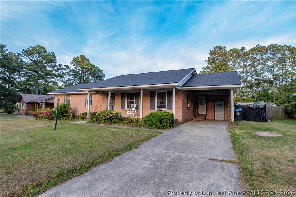 Photo of 518 College Drive, Raeford, NC 28376 (MLS # 760920)