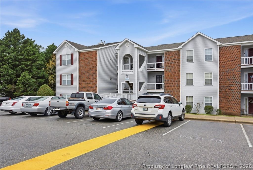 Photo of 209 apt 6 Waterdown Drive #6, Fayetteville, NC 28314 (MLS # 759104)