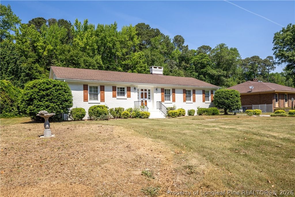 Photo of 505 Lafayette Street, Clinton, NC 28328 (MLS # 762560)