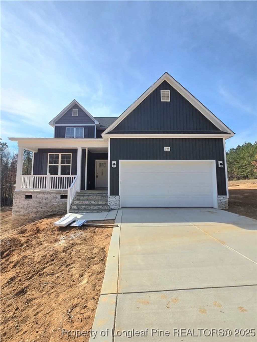 Photo for 102 Uwharrie Way, Sanford, NC 27330 (MLS # 753506)