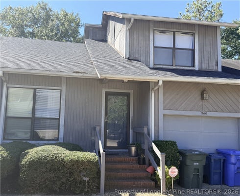 1520 LONDONDERRY PL, FAYETTEVILLE, NC 28301 - Image 3347c41b1d2335cb8582c4c5d1775749/2646492720