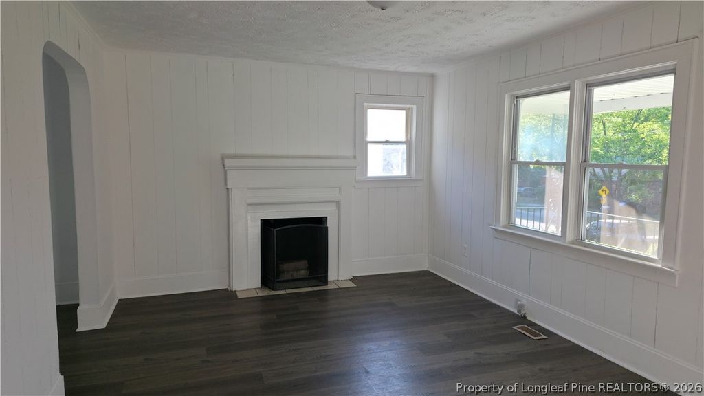 Photo of 217 Sunset Avenue, Fayetteville, NC 28301 (MLS # 762823)