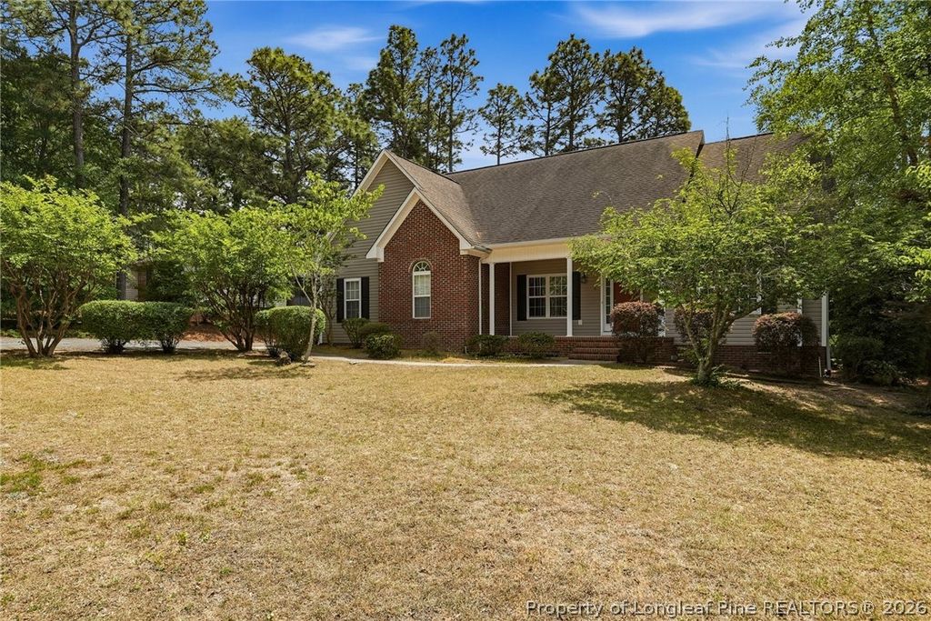 Photo of 6 Moore Drive, Pinehurst, NC 28374 (MLS # 761833)