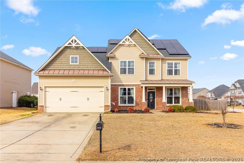 Photo of 955 Ronald Reagan Drive, Fayetteville, NC 28311 (MLS # 757962)