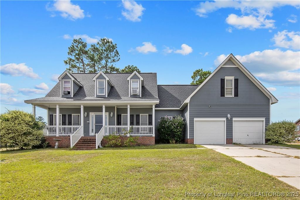 Photo of 6145 Woodspring Drive, Hope Mills, NC 28348 (MLS # 750236)