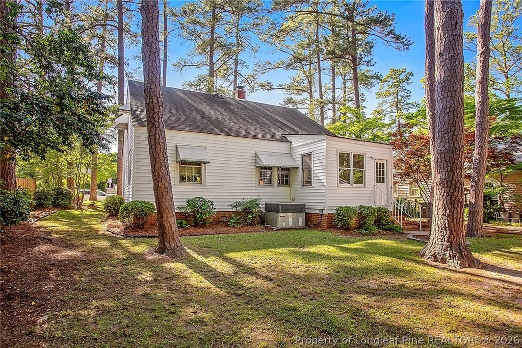 Photo of 608 Greenland Drive, Fayetteville, NC 28305 (MLS # 759628)
