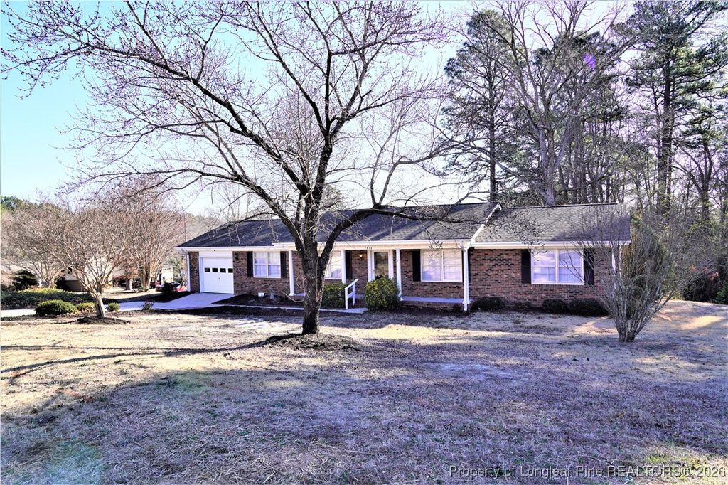 Photo of 5836 Arbutus Trail, Fayetteville, NC 28311 (MLS # 755030)