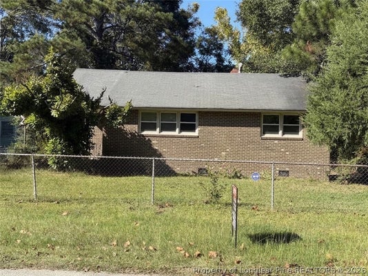 523 E 5TH AVE, RAEFORD, NC 28376 - Image 35ed1dfed010d39da54ebca1e5063c8f/2703262450