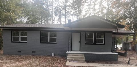 Photo of 302 Keith Avenue, Raeford, NC 28376 (MLS # 756837)