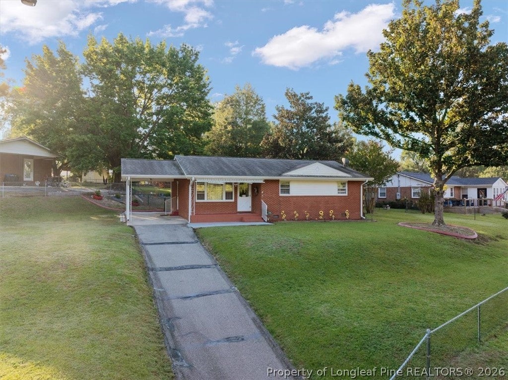 Photo of 321 Lansdowne Road, Fayetteville, NC 28314 (MLS # 770380)
