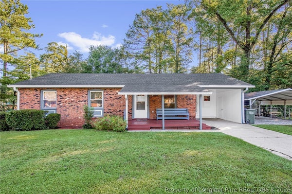 307 DUDLEY DR, FAYETTEVILLE, NC 28314 - Image 36228da1e2b1fa5d784c543a66077efc/95044377
