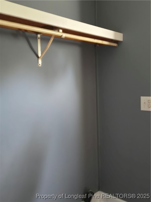 2611 Warhorse Street