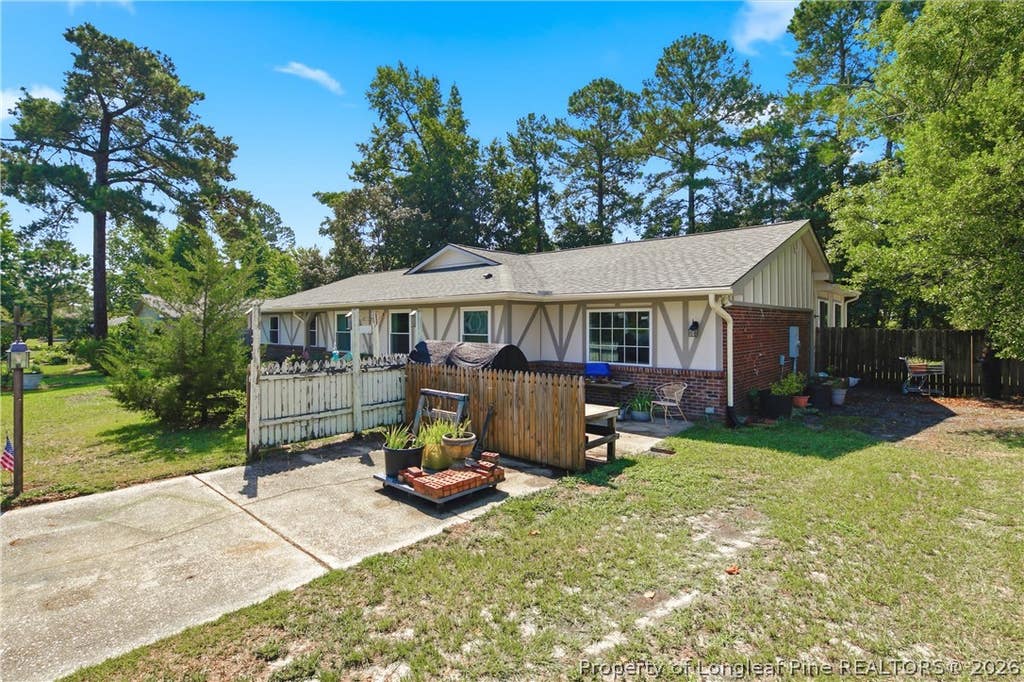 Photo of 6885 Buttermere Drive, Fayetteville, NC 28314 (MLS # 766225)