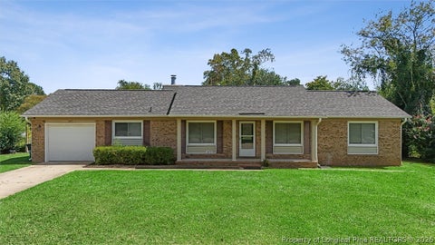 Photo of 1075 Pleasant Oak Drive, Fayetteville, NC 28314 (MLS # 769246)
