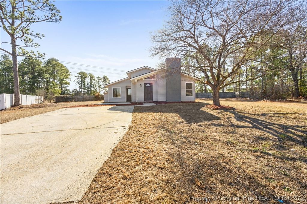 Photo of 2007 Rottingham Court, Fayetteville, NC 28304 (MLS # 756178)