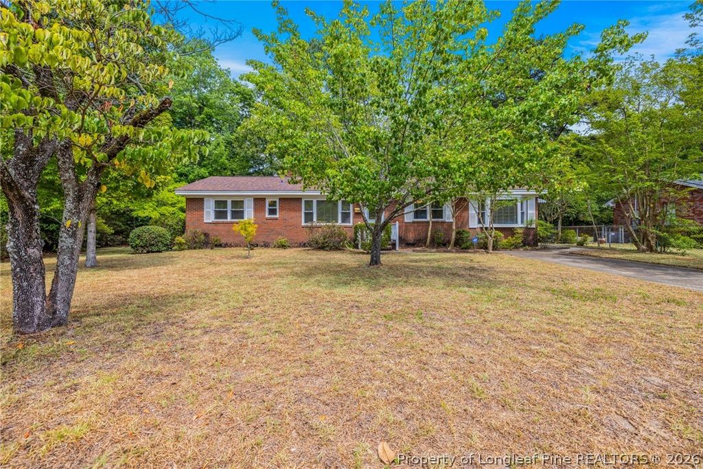Photo of 3220 Broadview Drive, Fayetteville, NC 28301 (MLS # 765919)