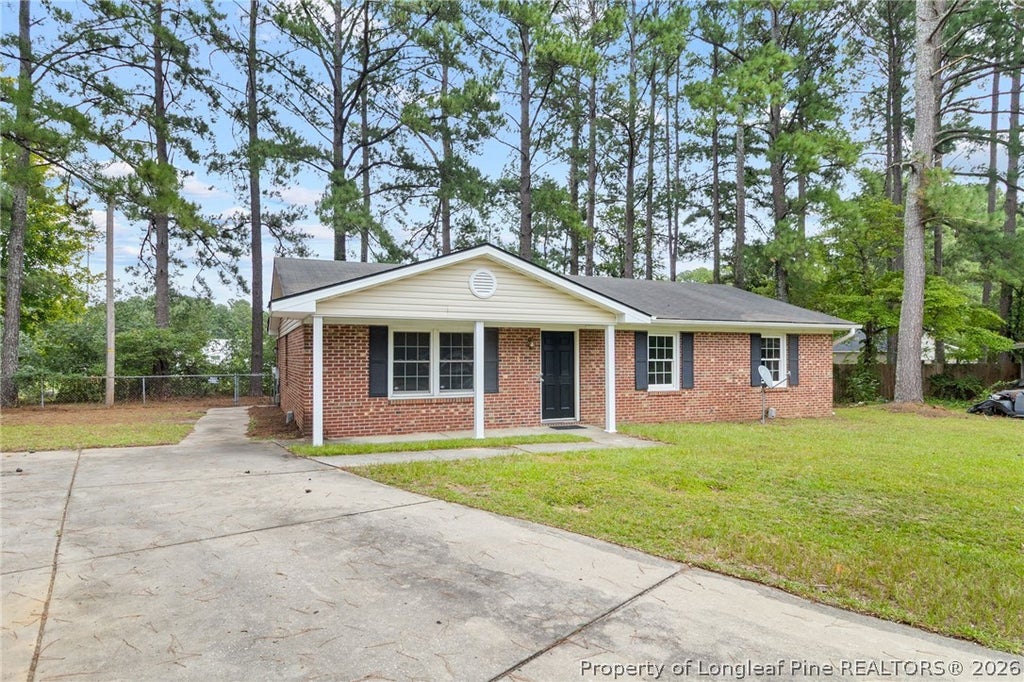 Photo of 3304 Rhodhiss Court, Fayetteville, NC 28311 (MLS # 769667)