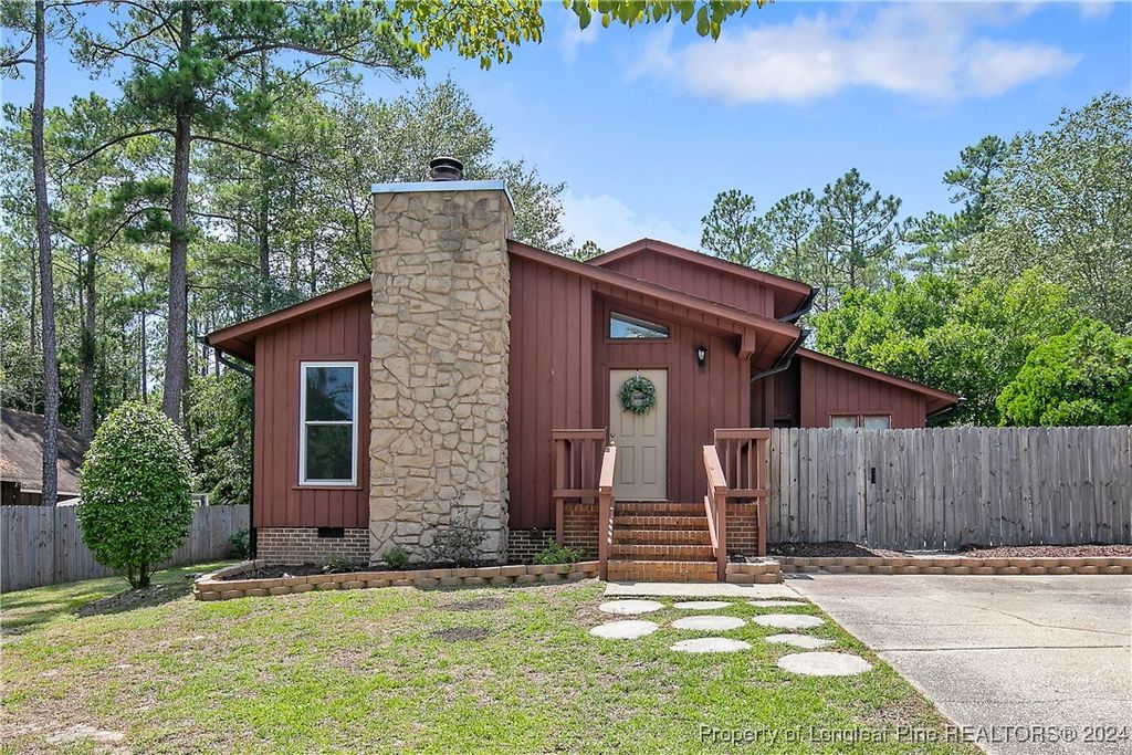 Photo for 1804 Bryn Mawr Drive, Fayetteville, NC 28304 (MLS # 729954)