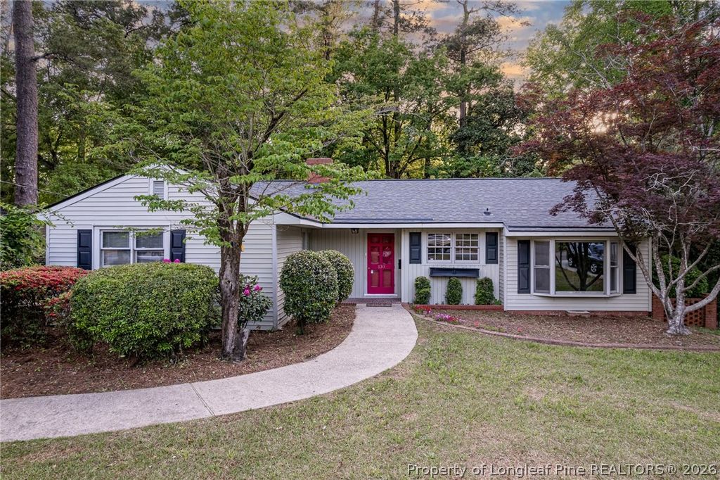 Photo of 130 S Churchill Drive, Fayetteville, NC 28303 (MLS # 760880)