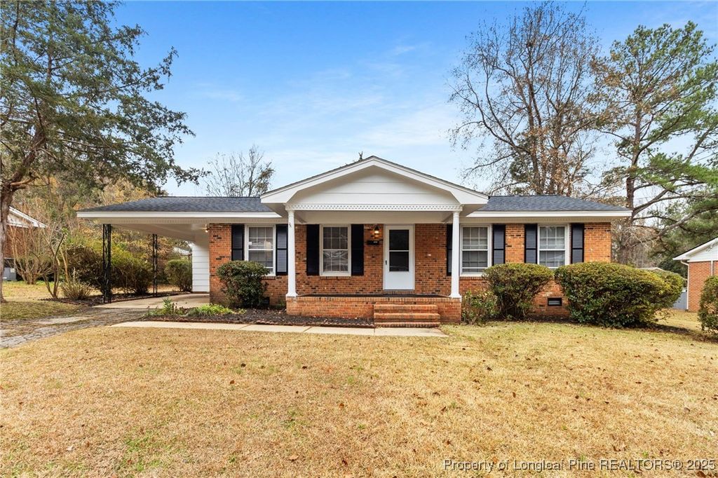 Photo of 1087 Torrey Drive, Fayetteville, NC 28301 (MLS # 754792)