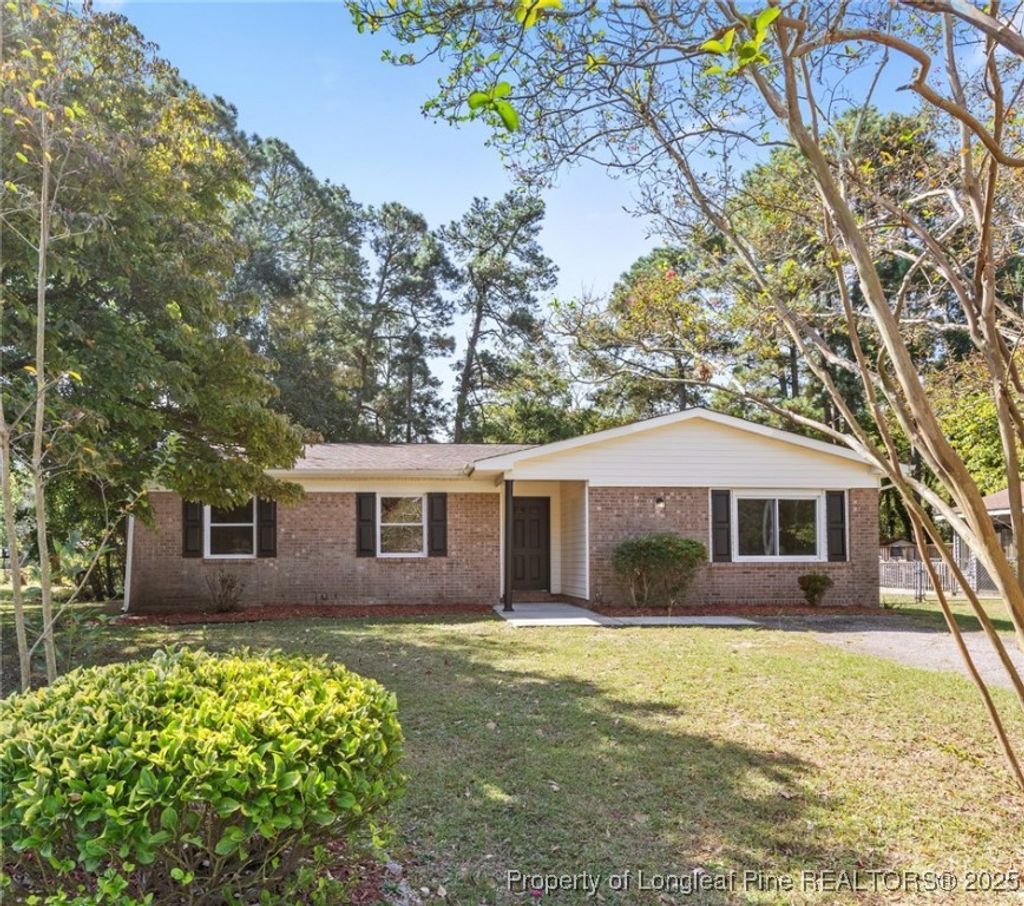 Photo of 1930 Alder Road, Fayetteville, NC 28304 (MLS # 751960)