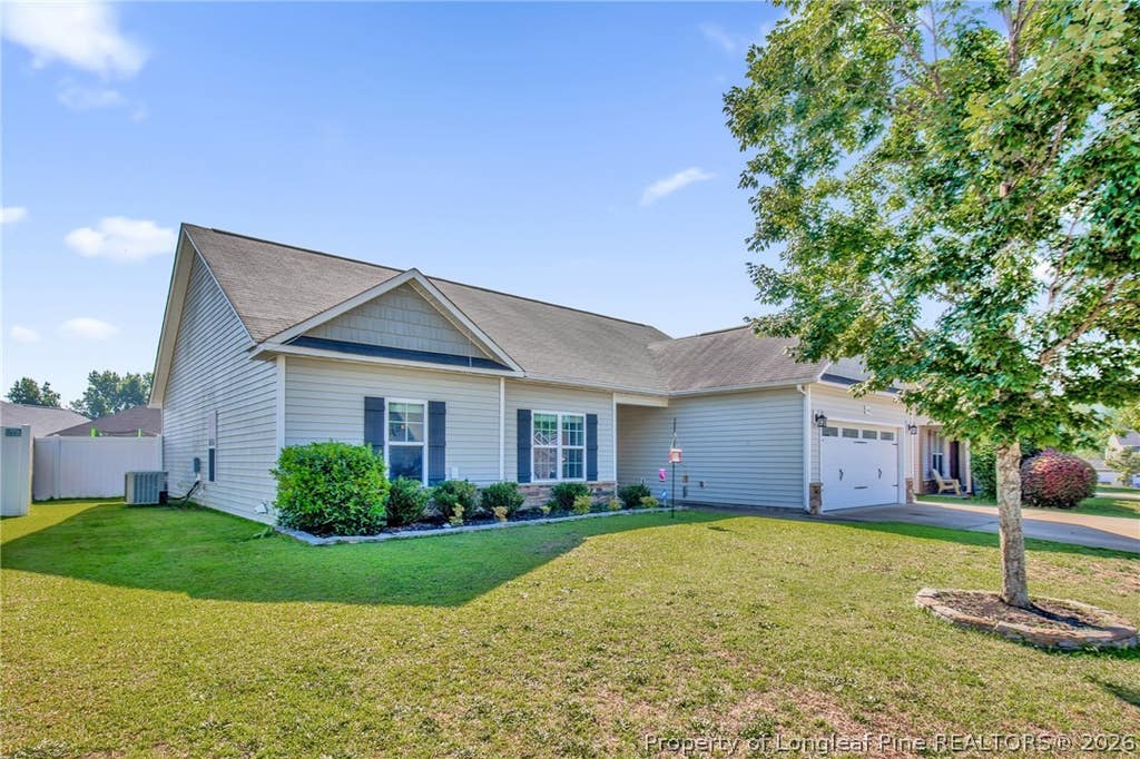 Photo of 1825 Cozy Branch Road, Fayetteville, NC 28314 (MLS # 763906)