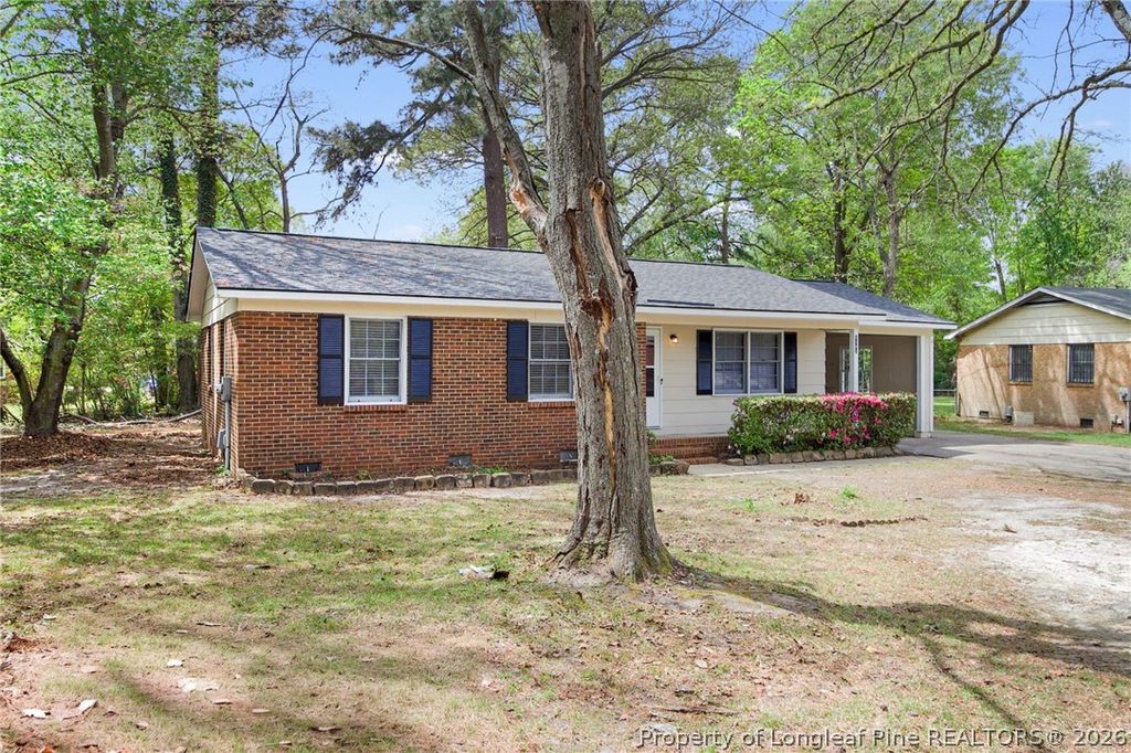 Photo of 6343 Paddington Court, Fayetteville, NC 28304 (MLS # 759815)