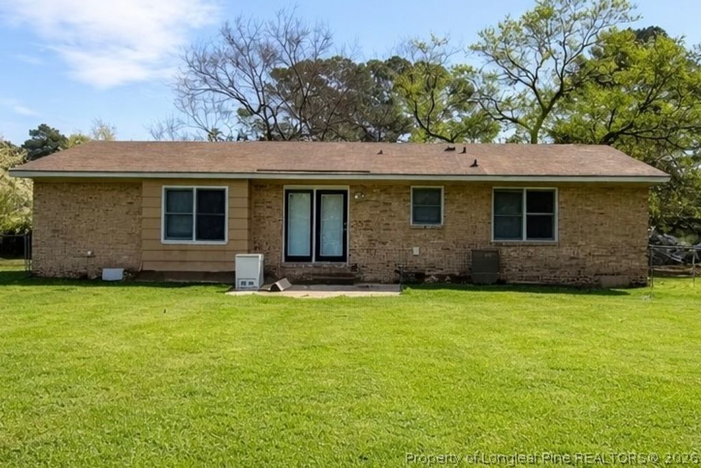 Photo of 1722 Berriedale Drive, Fayetteville, NC 28304 (MLS # 759770)