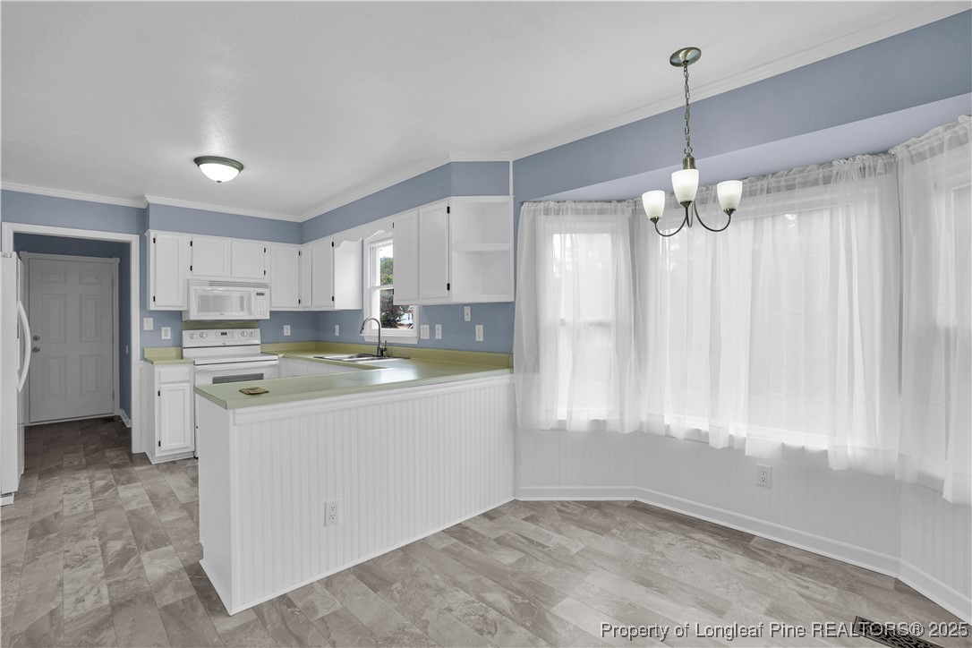 2494 Lakeheath Court