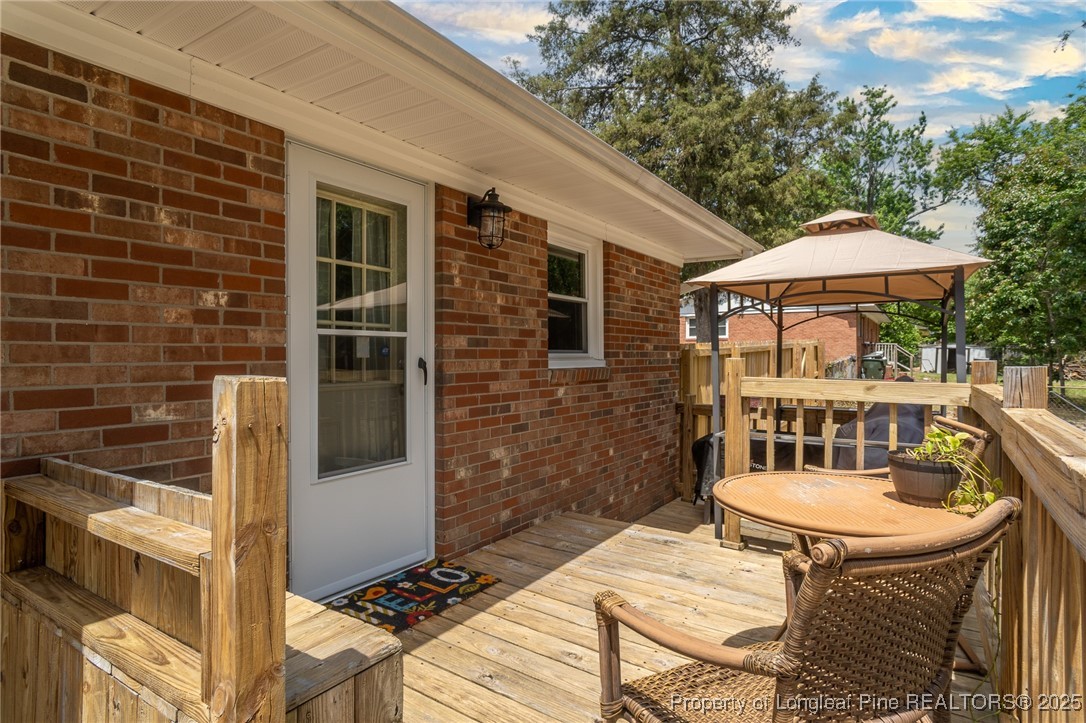 Fayetteville, North Carolina 28304, United States, 3 Bedrooms Bedrooms, ,1 BathroomBathrooms,Residential,Pending,127161