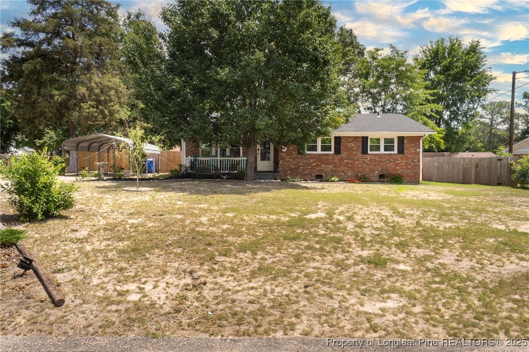 Fayetteville, North Carolina 28304, United States, 3 Bedrooms Bedrooms, ,1 BathroomBathrooms,Residential,Pending,127161