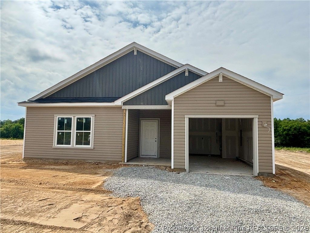 Photo of 105 Hallwood Drive, Pikeville, NC 27863 (MLS # 761739)