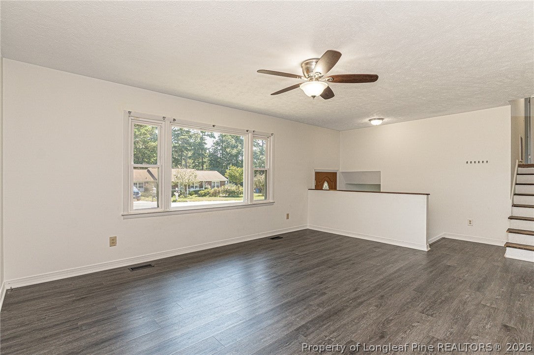 1120 Leslie Drive