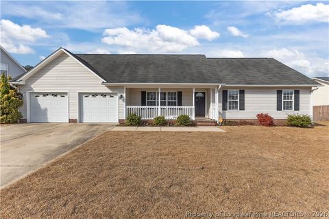 Photo of 5512 Ascent Drive, Hope Mills, NC 28348 (MLS # 757618)