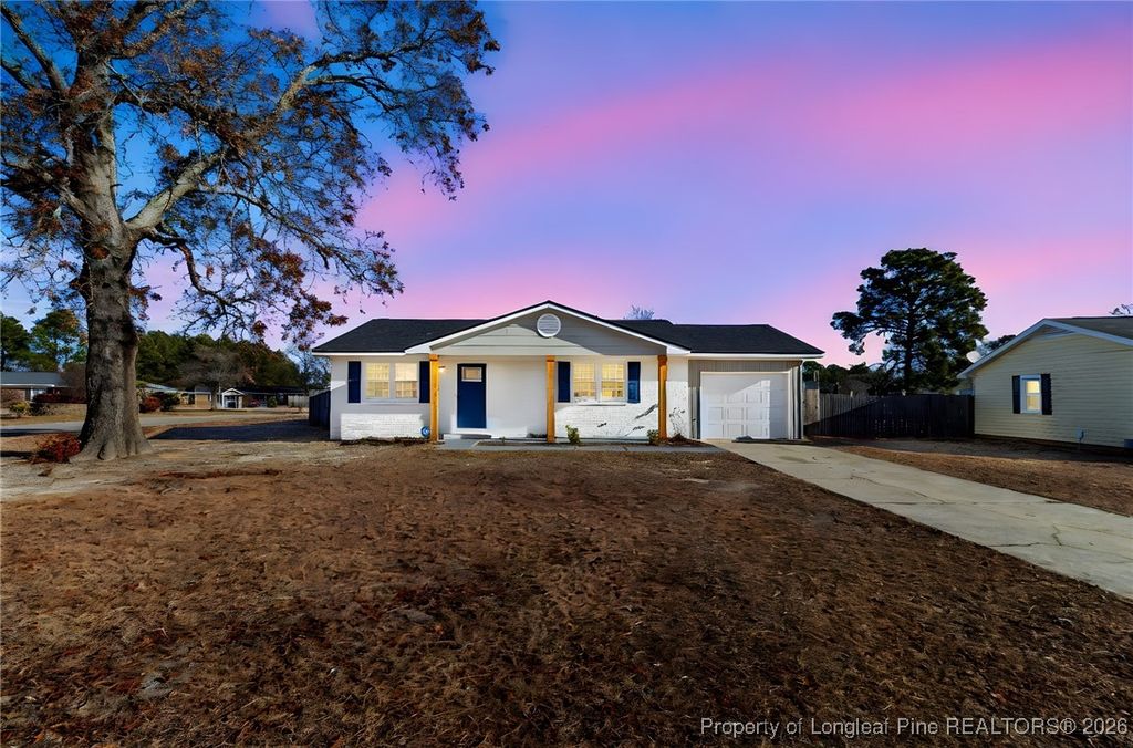 Photo of 6218 Thornwood Drive, Hope Mills, NC 28348 (MLS # 756280)