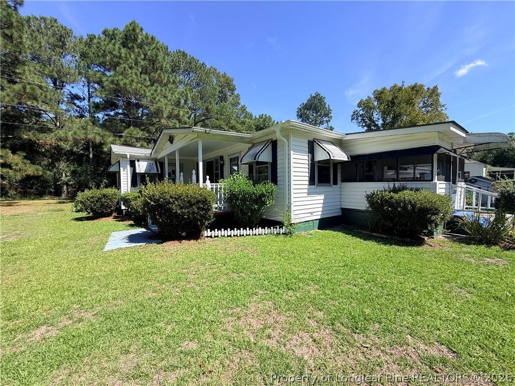Photo of 153 Redwood Lane, Raeford, NC 28376 (MLS # 770288)
