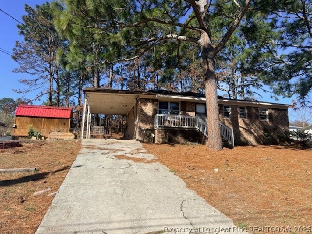 Photo of 2610 Mellwood Drive, Fayetteville, NC 28306 (MLS # 759205)