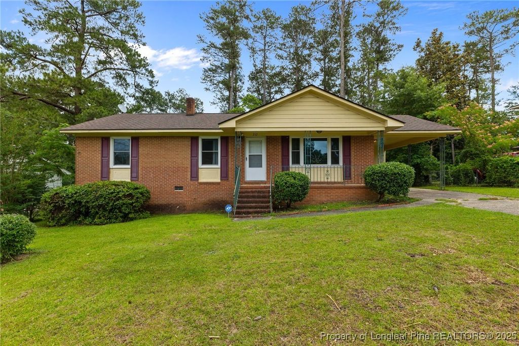 Photo of 717 Shambrey Street, Fayetteville, NC 28301 (MLS # 754166)