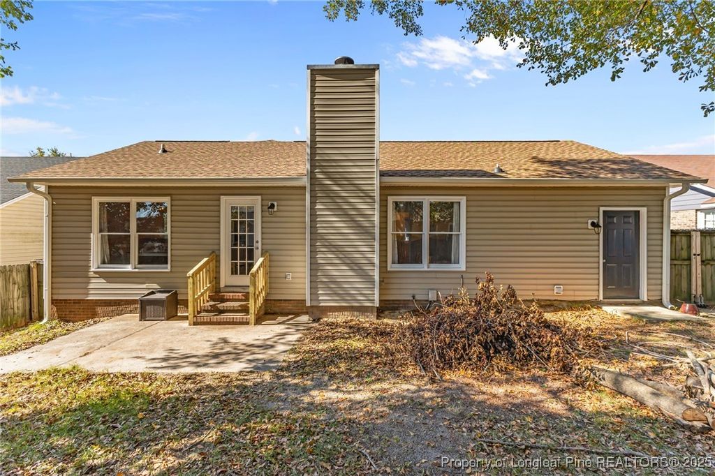 Photo of 2943 Chillingworth Drive, Fayetteville, NC 28306 (MLS # 751268)