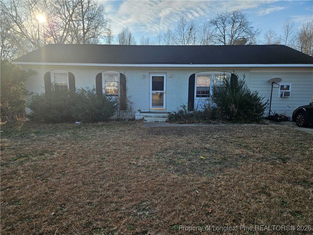 Photo of 78 Azalea Drive, Spring Lake, NC 28390 (MLS # 755552)