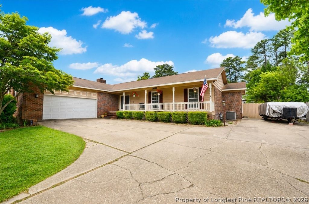 Photo of 2061 Wood Duck Drive, Fayetteville, NC 28306 (MLS # 761835)