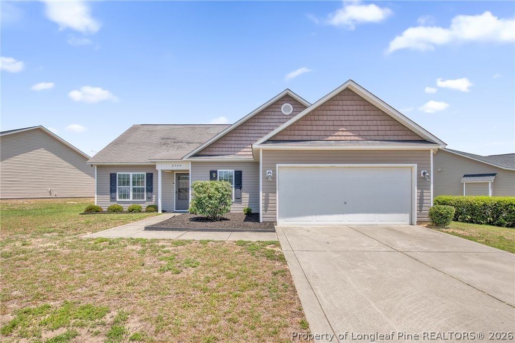 Photo of 2544 Hunting Bow Drive, Hope Mills, NC 28348 (MLS # 765139)