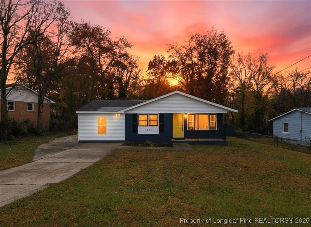 Photo of 6025 Elstree Place, Fayetteville, NC 28314 (MLS # 753764)