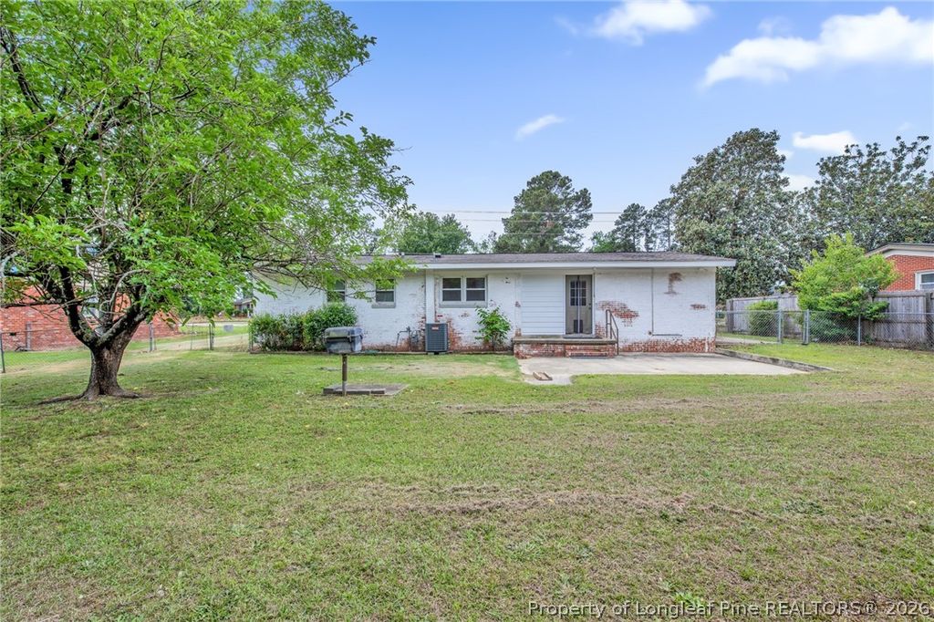 Photo of 837 Montclair Road, Fayetteville, NC 28314 (MLS # 762163)