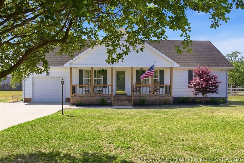 Photo of 15 Willow Pond Courts, Lillington, NC 27546 (MLS # 760929)