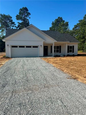 195 PINEBLUFF LAKE RD, PINEBLUFF, NC 28373 - Image 3afcf87ed87db05142fd36a1de476cdb/1181337730