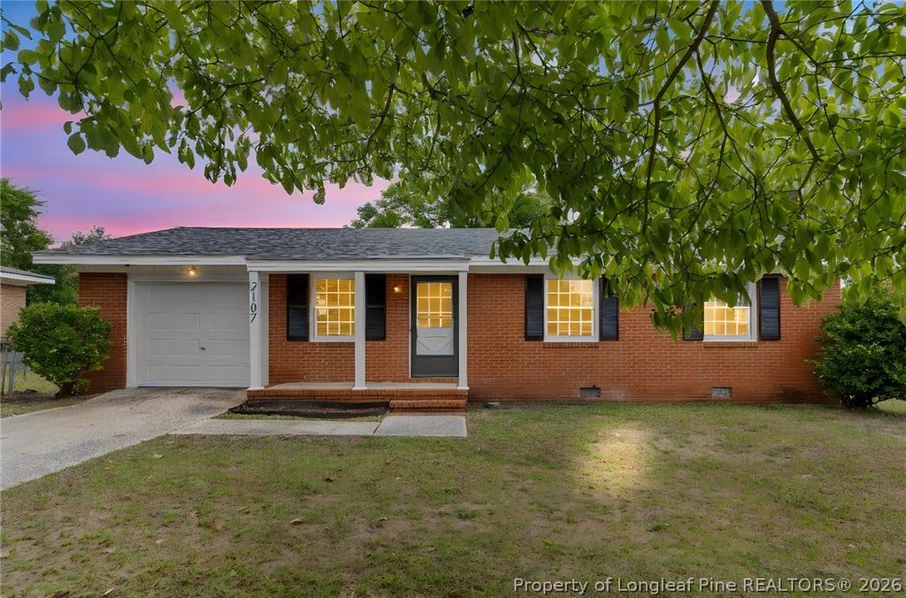 Photo of 2107 Quailridge Drive, Fayetteville, NC 28304 (MLS # 764793)