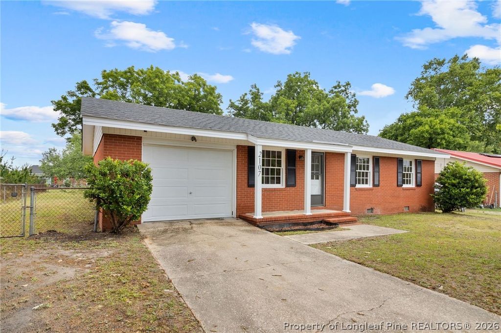 Photo of 2107 Quailridge Drive, Fayetteville, NC 28304 (MLS # 764793)