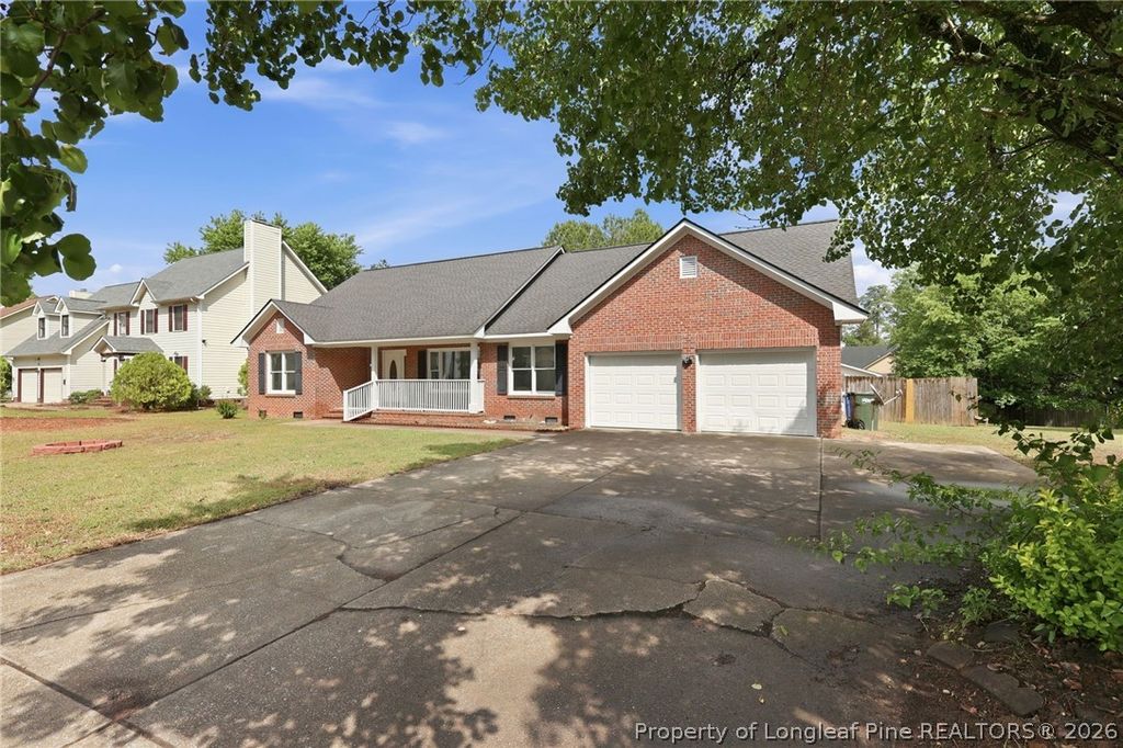 Photo of 1967 Oakview Drive, Fayetteville, NC 28314 (MLS # 762494)